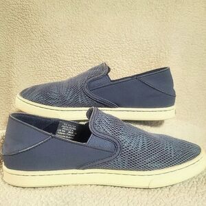 OluKai Pehuea Women's Blue Palm Mesh Slip-On Sneakers Size 6